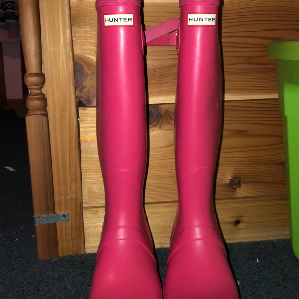 Size 10 Pink Hunter Boots. Worn twice.